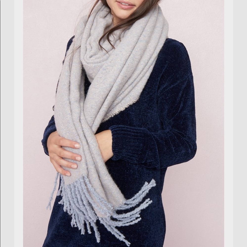 GARAGE | Textured Scarf